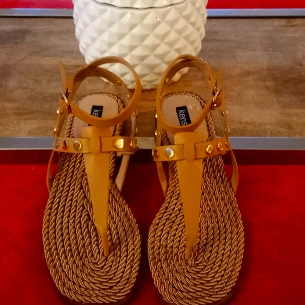 KENSIE Sandals.